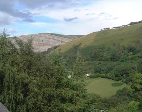 חלנגוחלן Horseshoe Pass Holiday Lets חדר תמונה